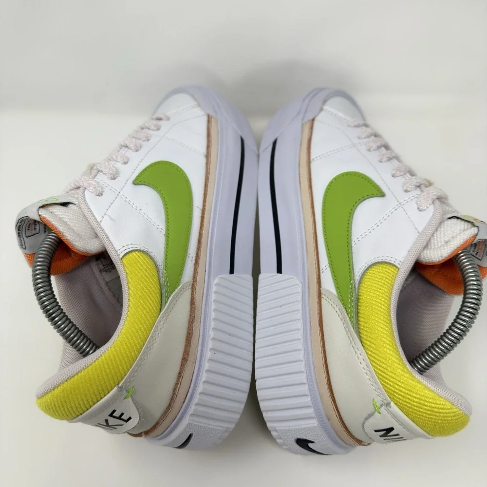 Nike Court Legacy Lift Sneakers Women's Size 10 White Lifestyle Shoes FD0872-100